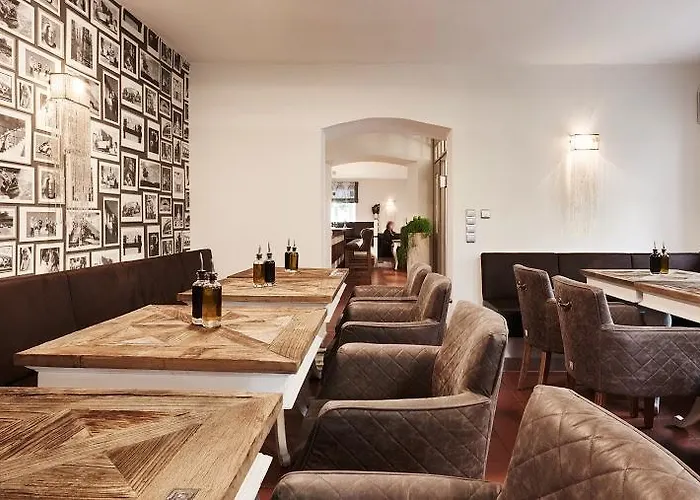 Klosterschaenke Hotel Neukirchen beim Heiligen Blut